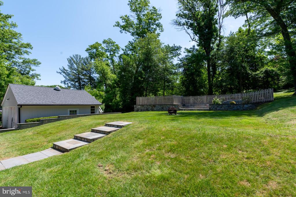 3404 SAINT DAVIDS ROAD