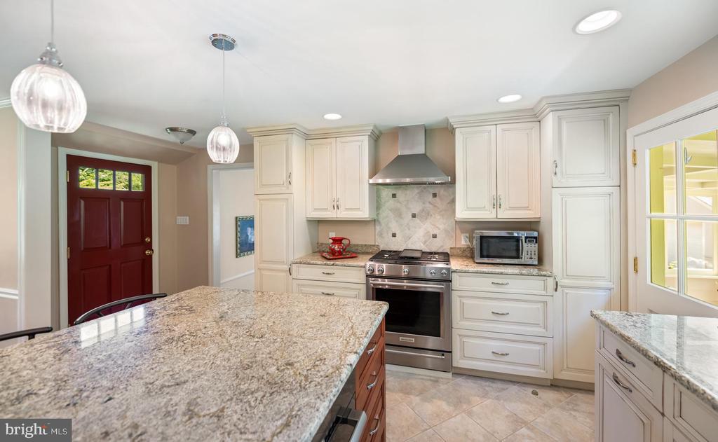 3404 SAINT DAVIDS ROAD