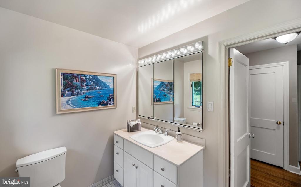 3404 SAINT DAVIDS ROAD