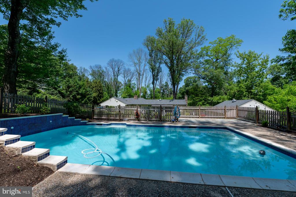 3404 SAINT DAVIDS ROAD