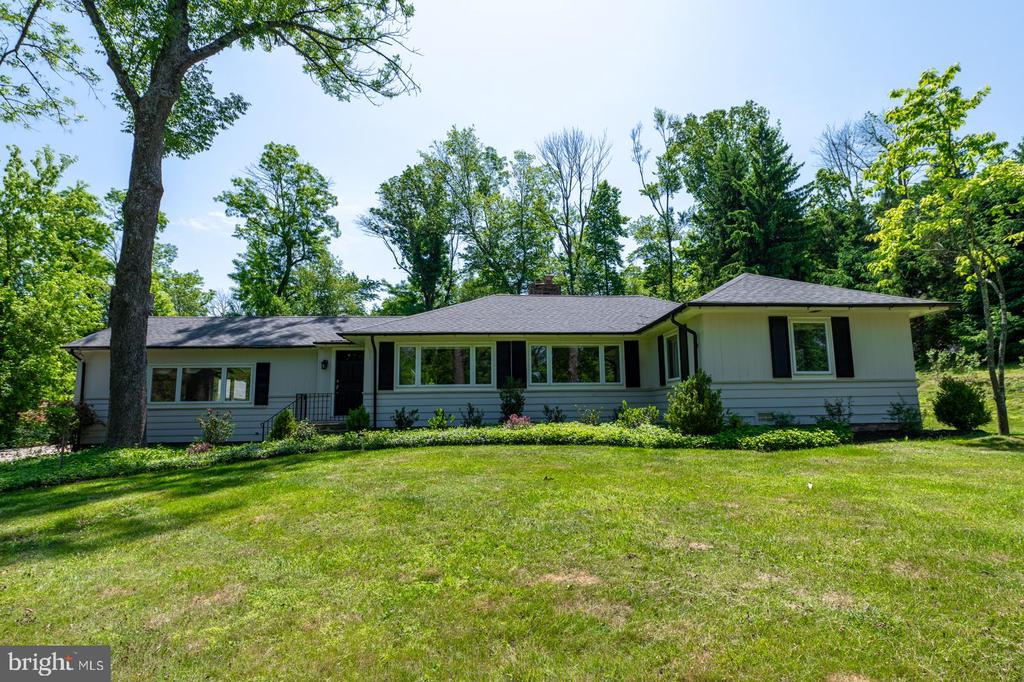 3404 SAINT DAVIDS ROAD
