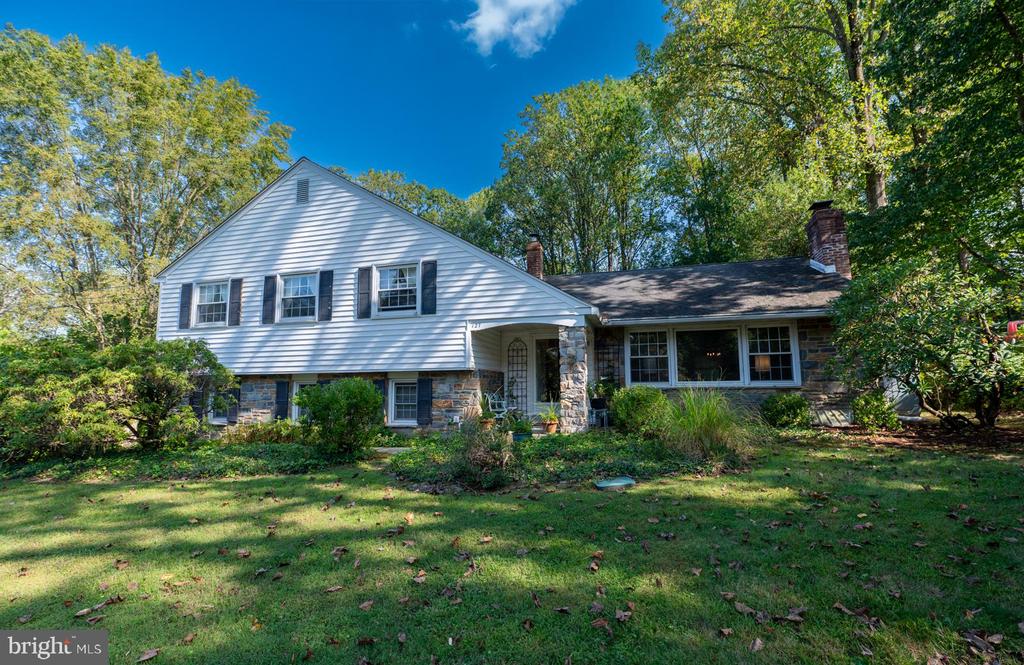 127 DEERFIELD ROAD