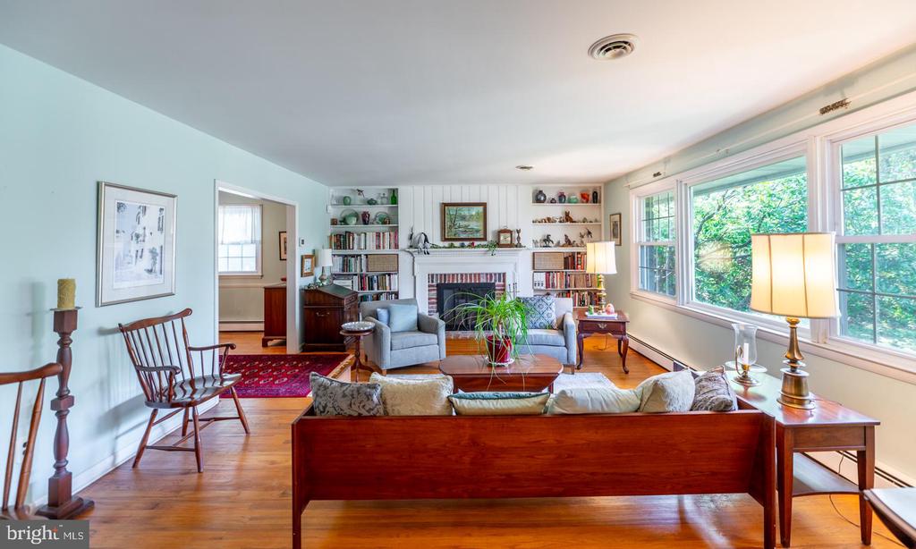 127 DEERFIELD ROAD