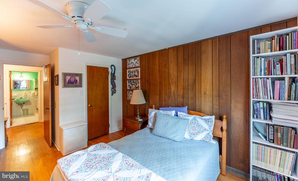 127 DEERFIELD ROAD