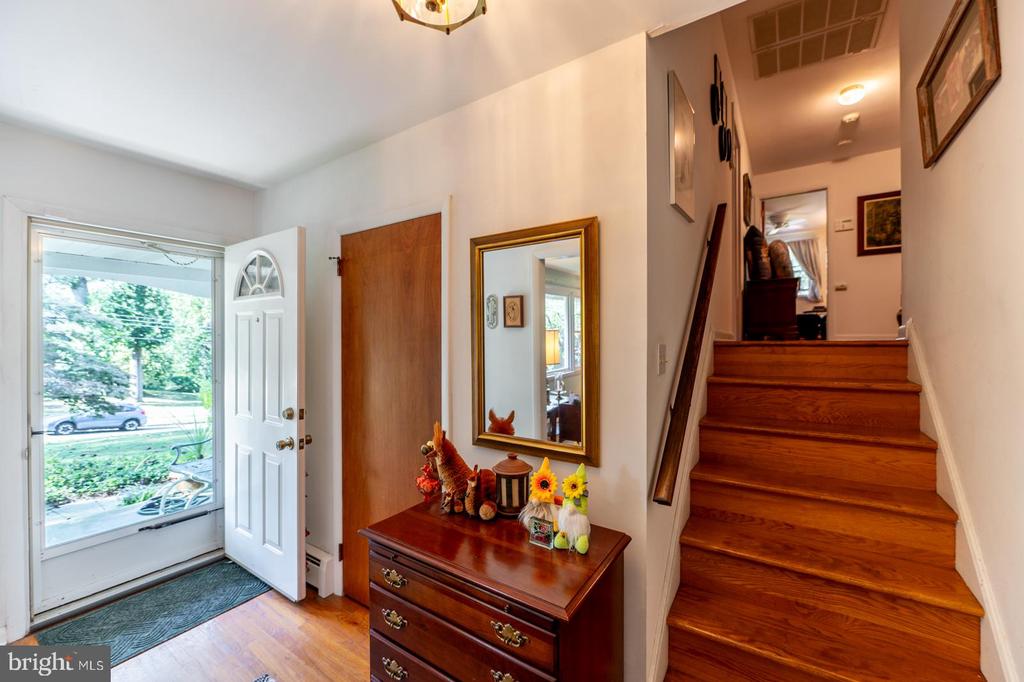 127 DEERFIELD ROAD