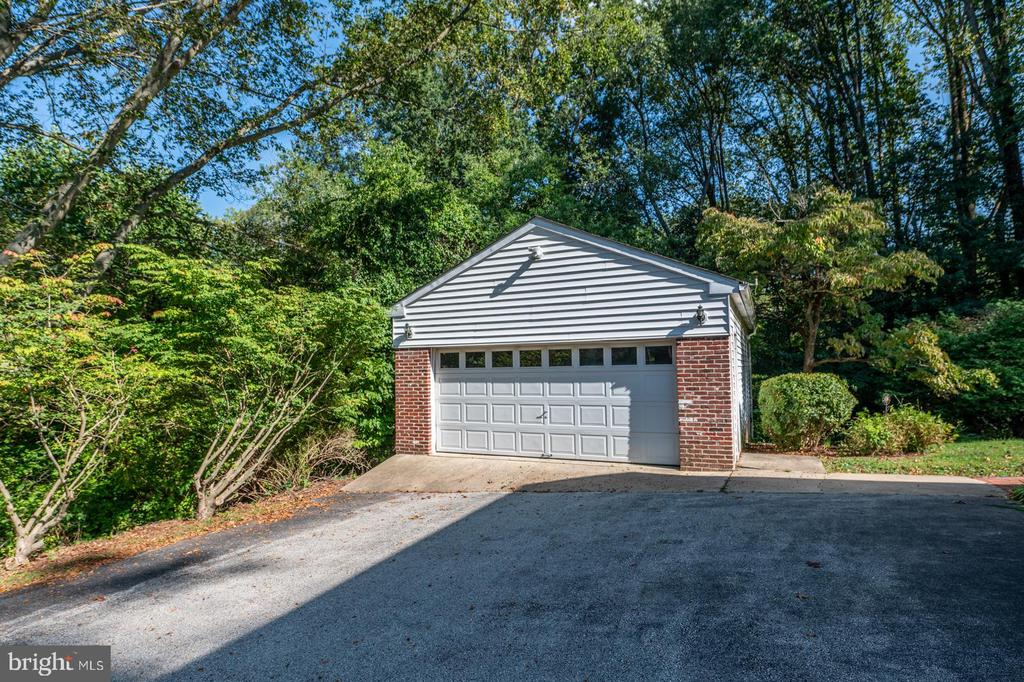 127 DEERFIELD ROAD
