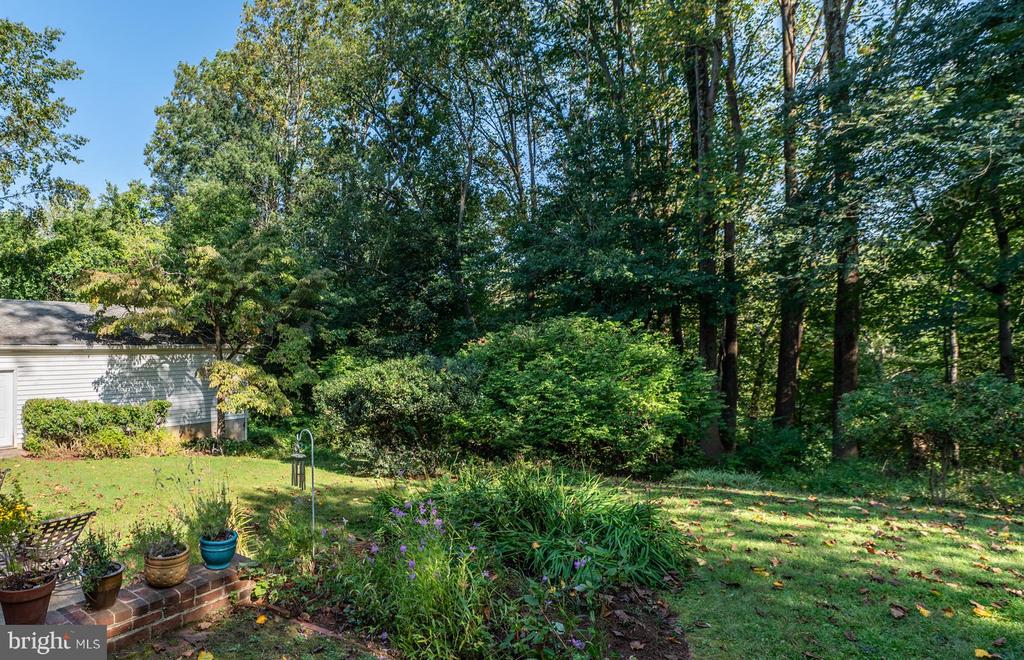 127 DEERFIELD ROAD