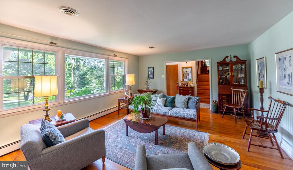 127 DEERFIELD ROAD