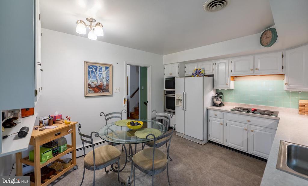 127 DEERFIELD ROAD