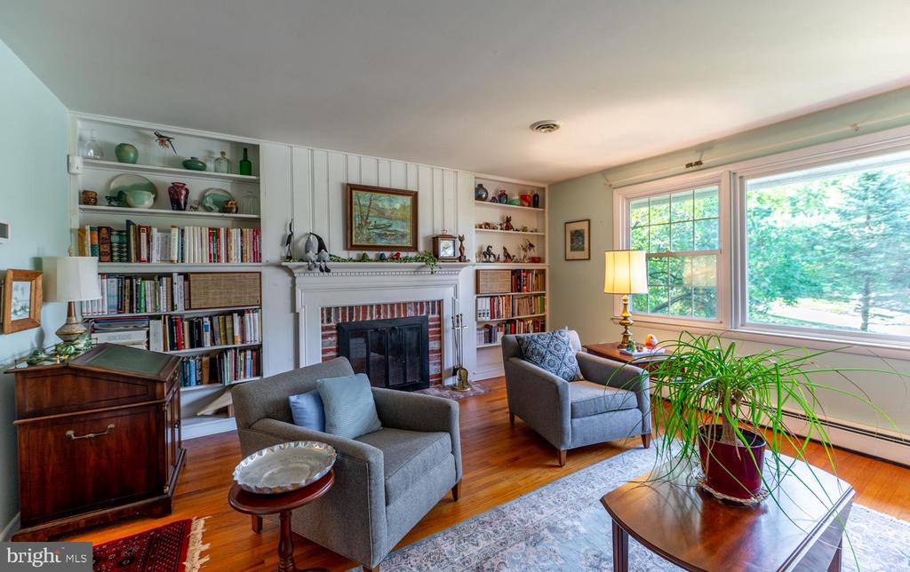 127 DEERFIELD ROAD