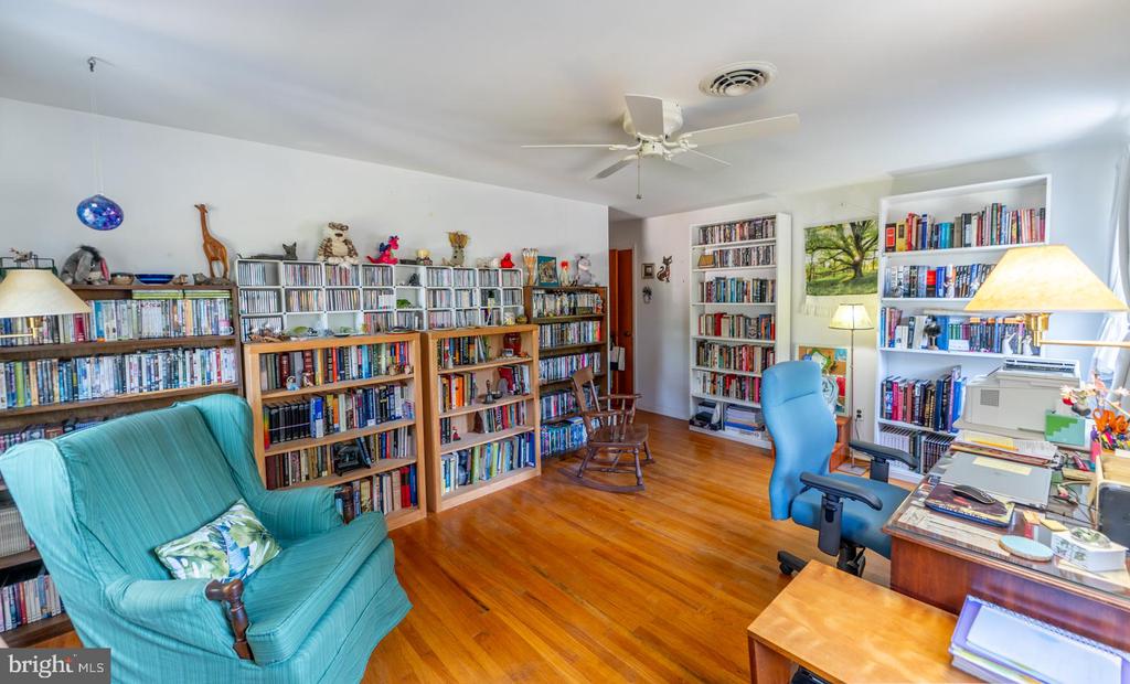 127 DEERFIELD ROAD