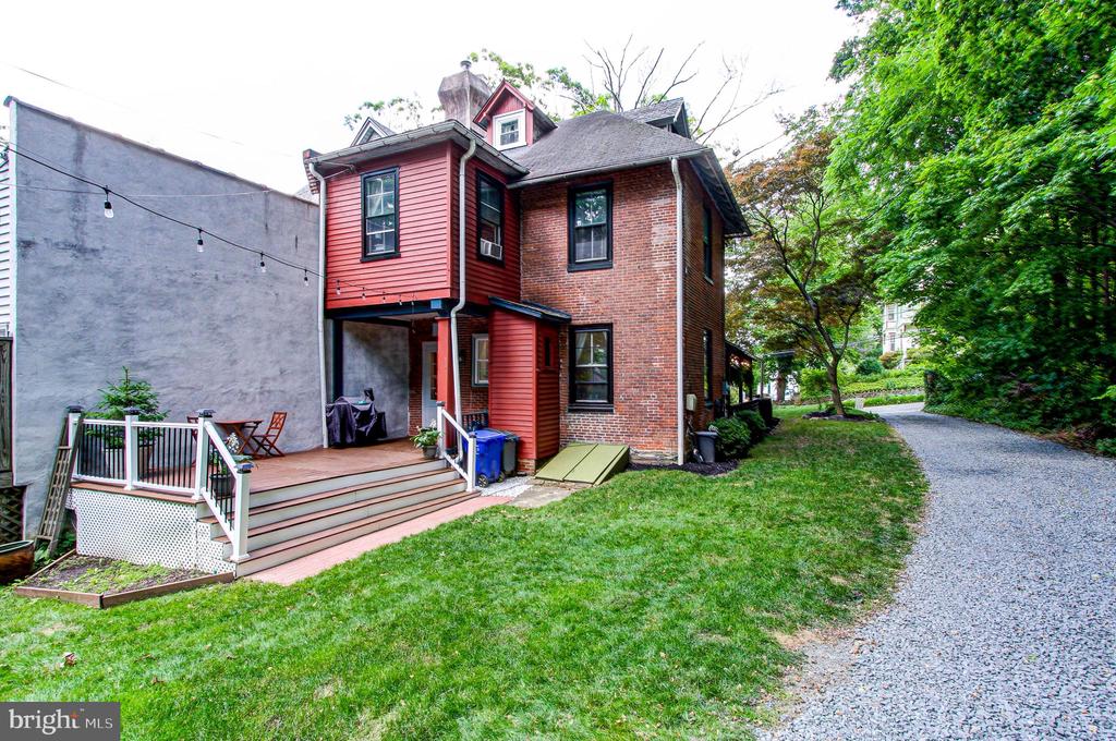 149 FERNBROOK AVENUE