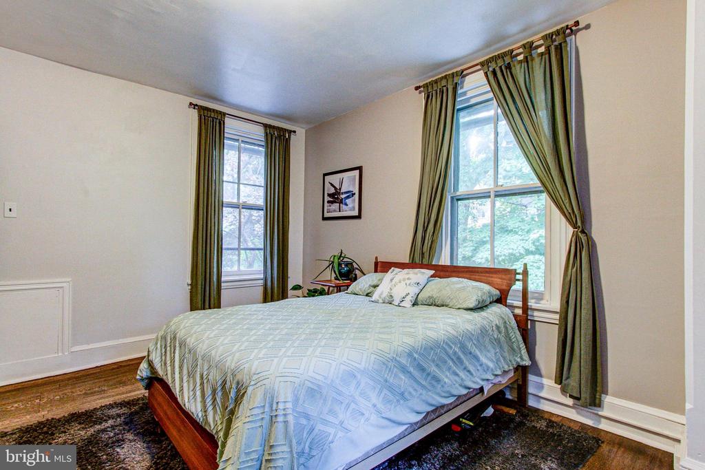 149 FERNBROOK AVENUE