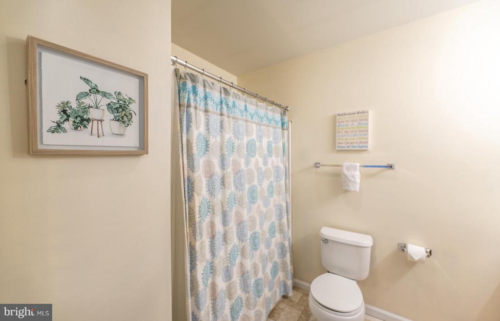 929 CHOLET DRIVE