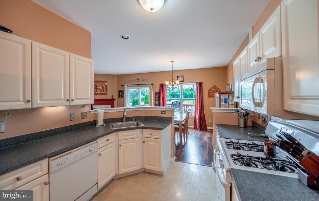 929 CHOLET DRIVE