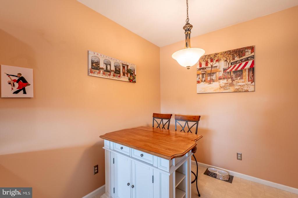 929 CHOLET DRIVE