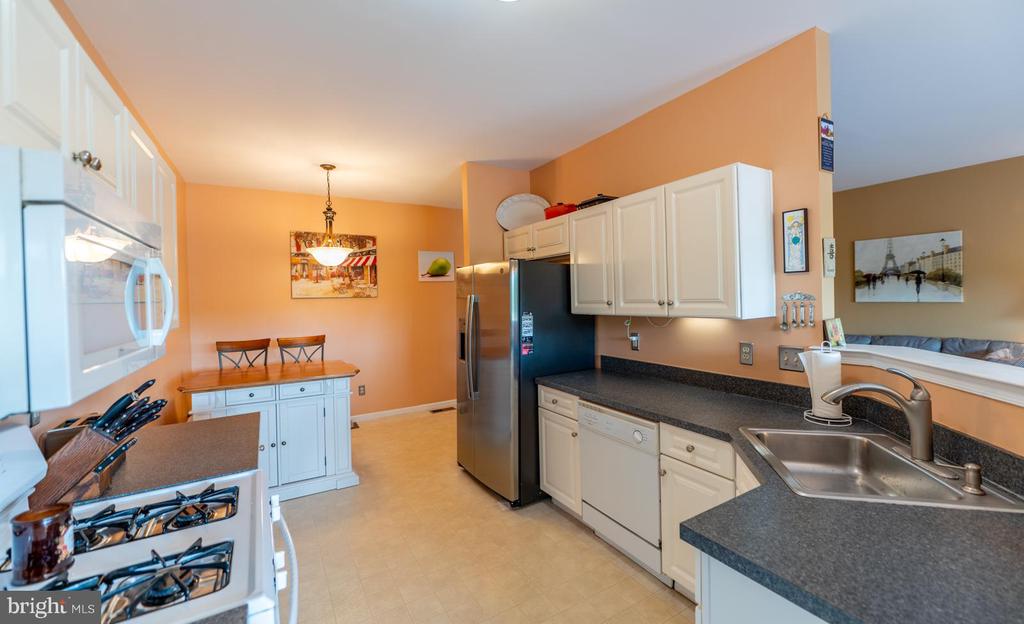 929 CHOLET DRIVE