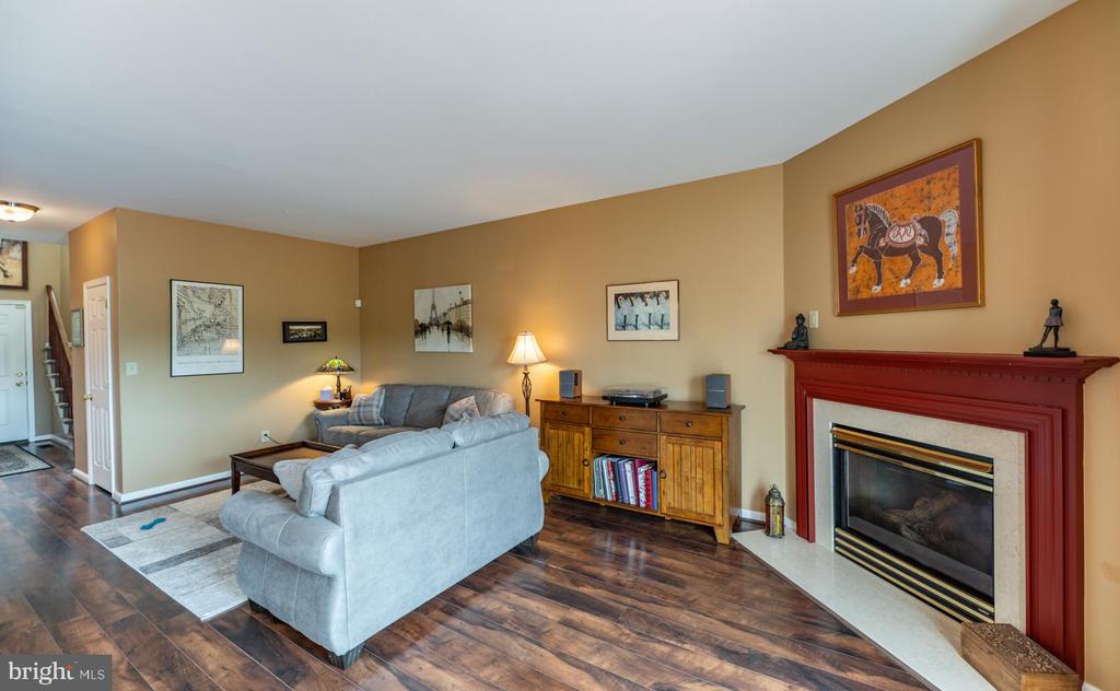 929 CHOLET DRIVE