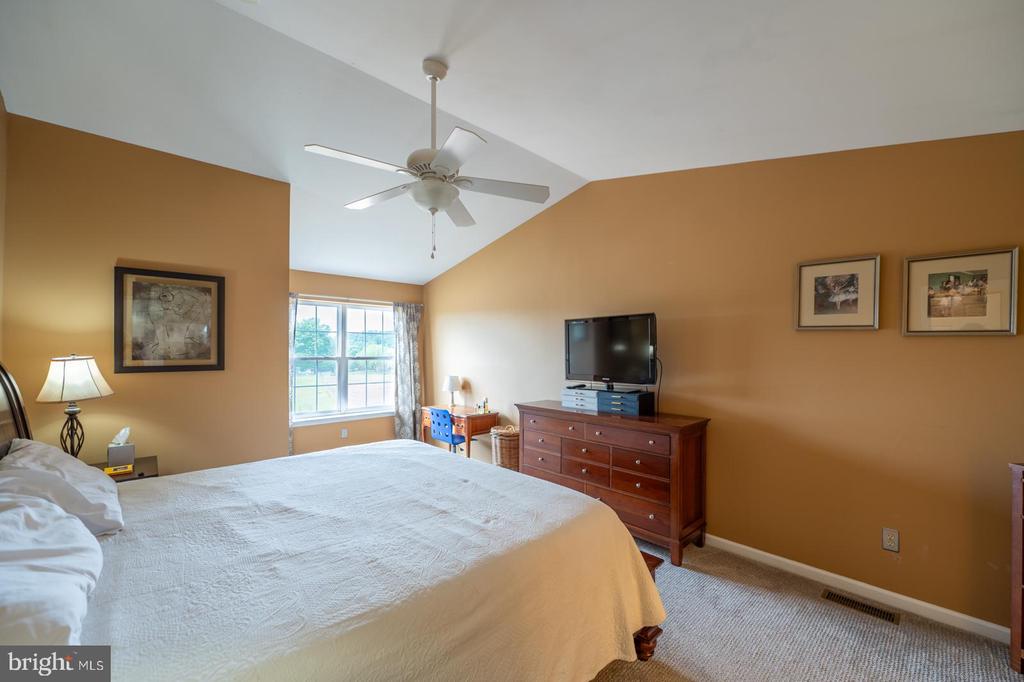 929 CHOLET DRIVE