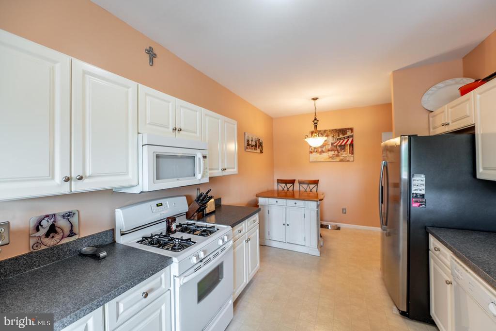 929 CHOLET DRIVE