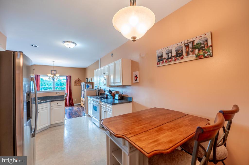 929 CHOLET DRIVE