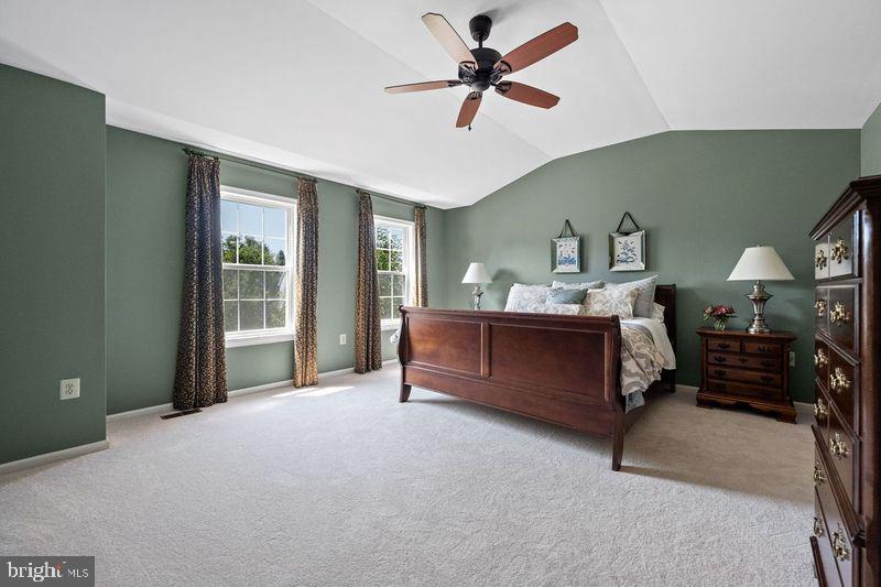 101 MEADOWGREEN DRIVE