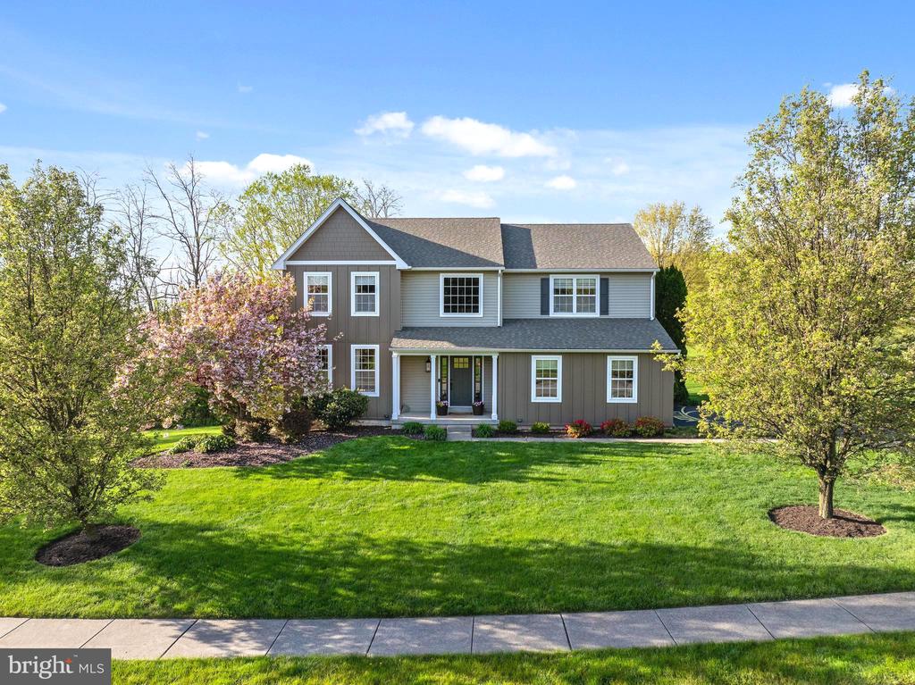 101 MEADOWGREEN DRIVE