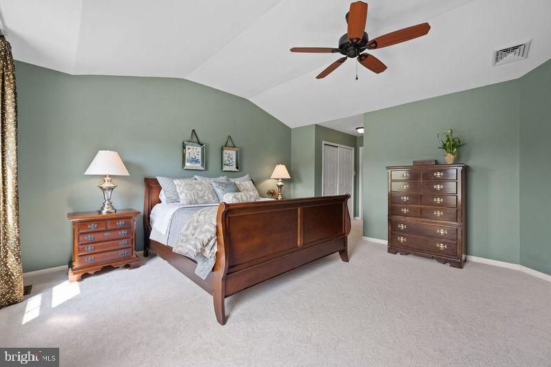 101 MEADOWGREEN DRIVE