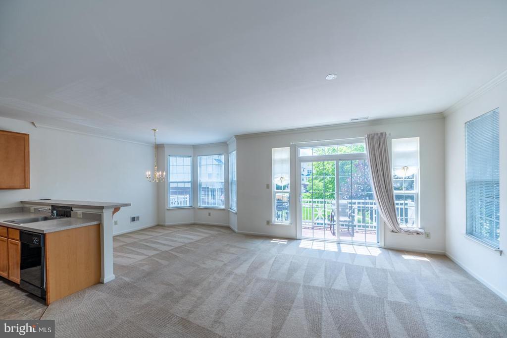 68 ROGERSON COURT Unit: 68