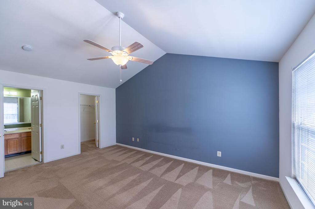 68 ROGERSON COURT Unit: 68