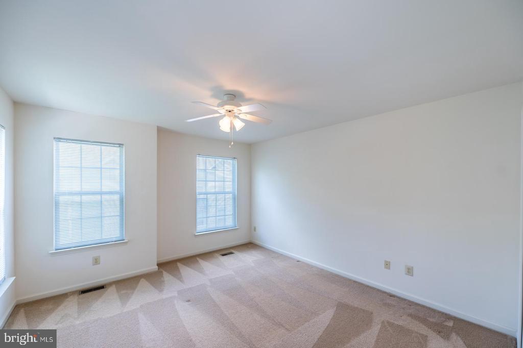 68 ROGERSON COURT Unit: 68