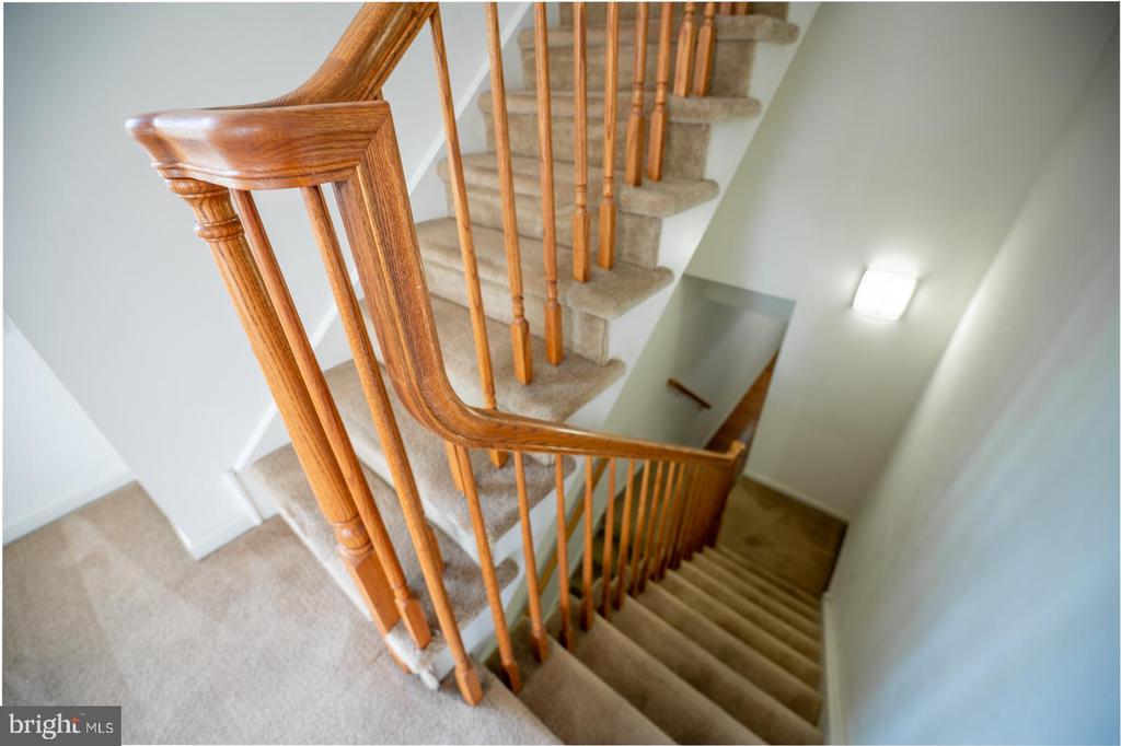 68 ROGERSON COURT Unit: 68