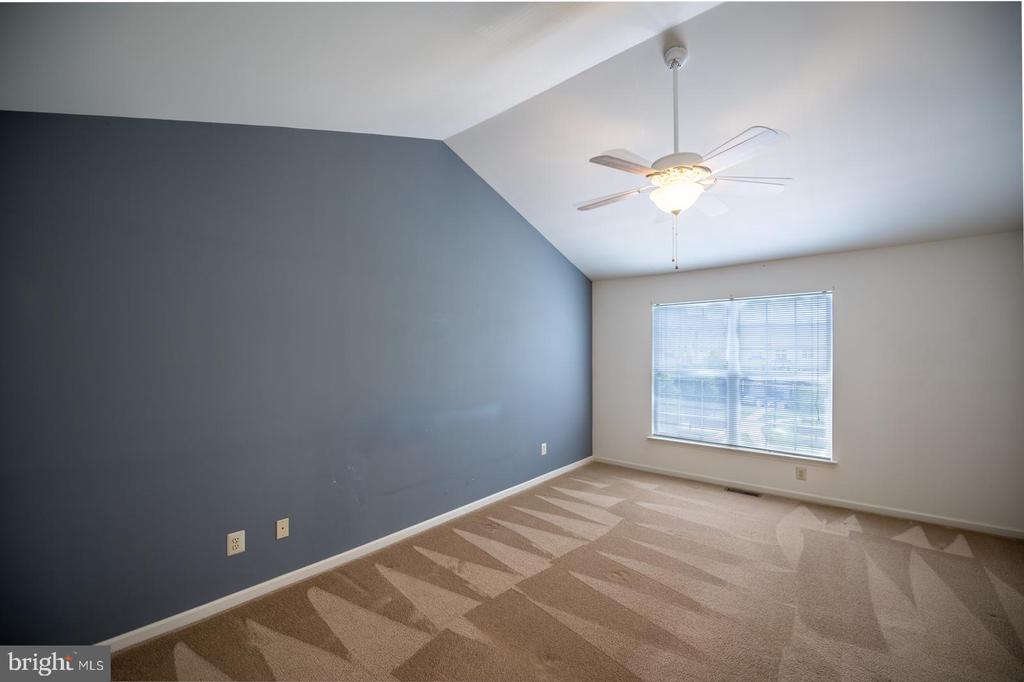 68 ROGERSON COURT Unit: 68