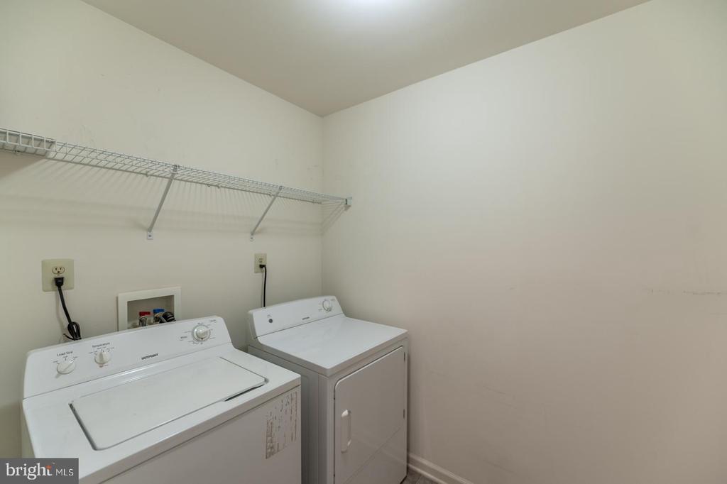 68 ROGERSON COURT Unit: 68