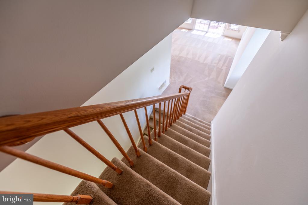 68 ROGERSON COURT Unit: 68