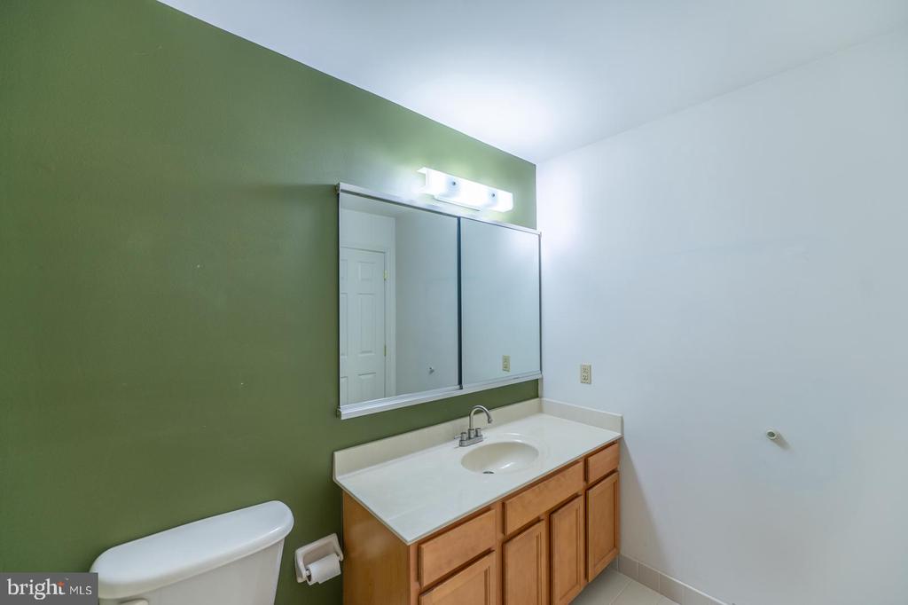 68 ROGERSON COURT Unit: 68