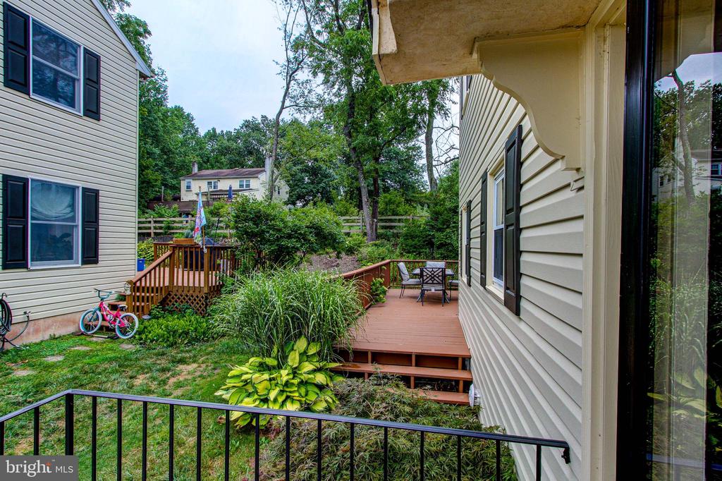 232 GEORGETOWNE COURT