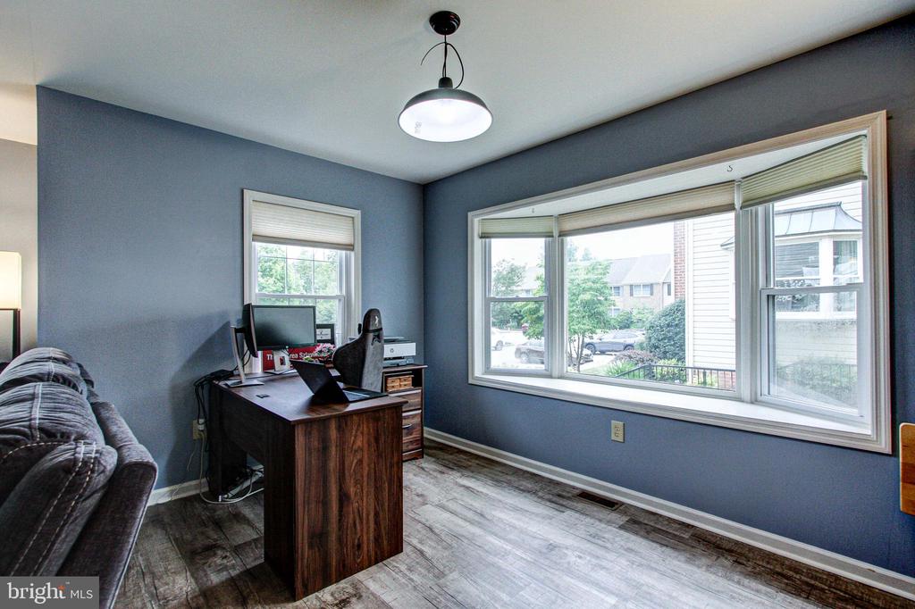 232 GEORGETOWNE COURT