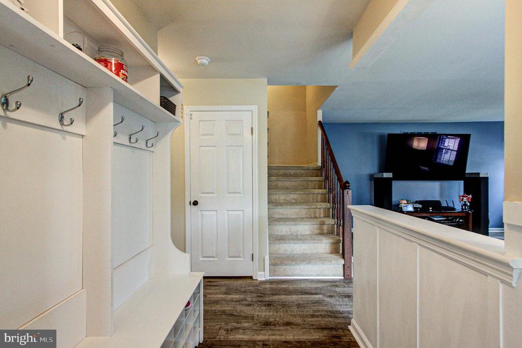 232 GEORGETOWNE COURT