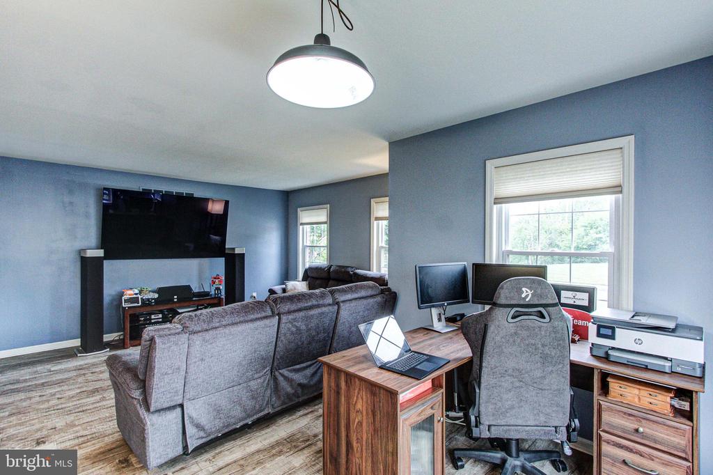 232 GEORGETOWNE COURT