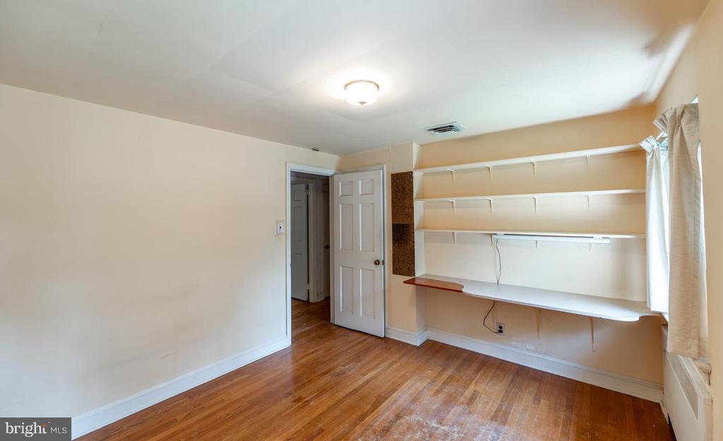 1403 SUSSEX ROAD