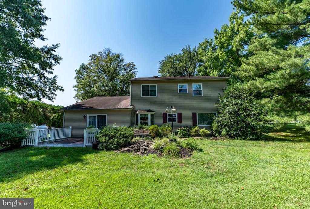 902 CAPITOL ROAD