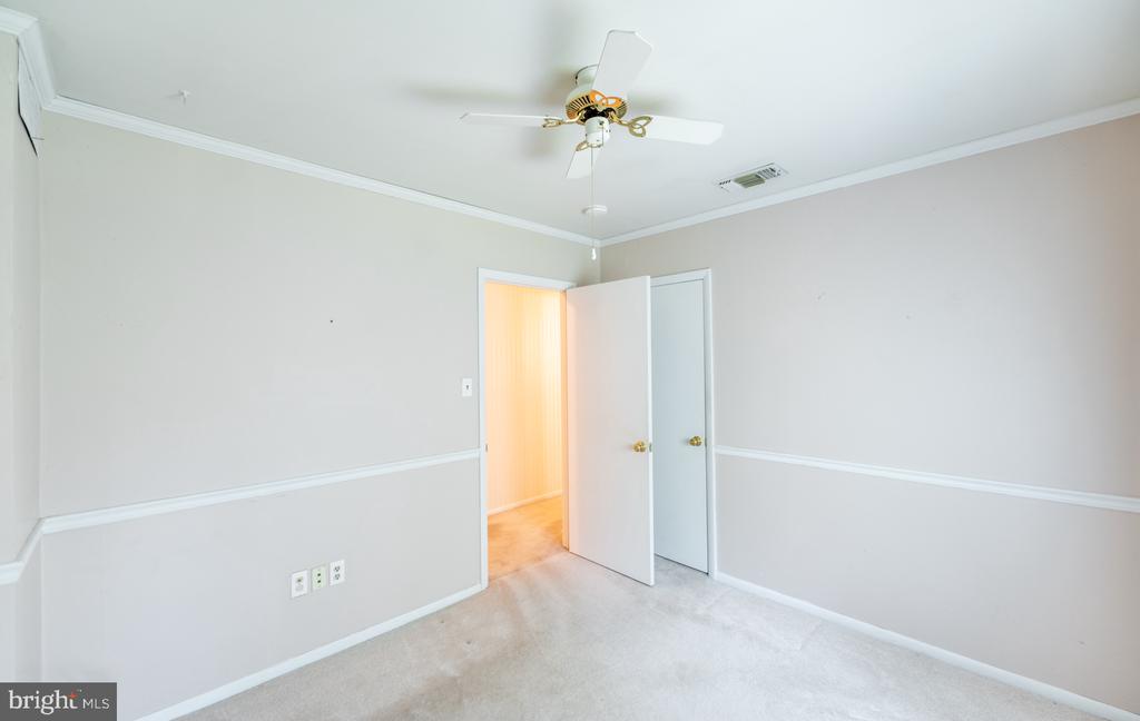 902 CAPITOL ROAD