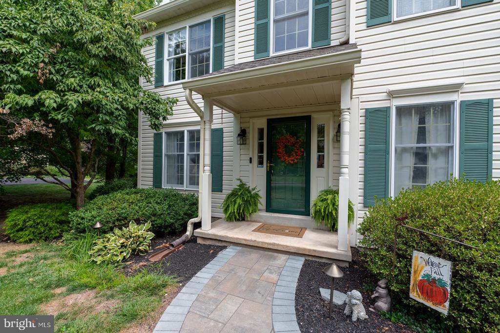 413 KRISTINES WAY