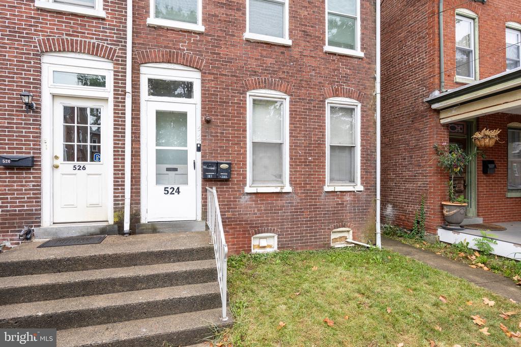 524 N FRANKLIN STREET