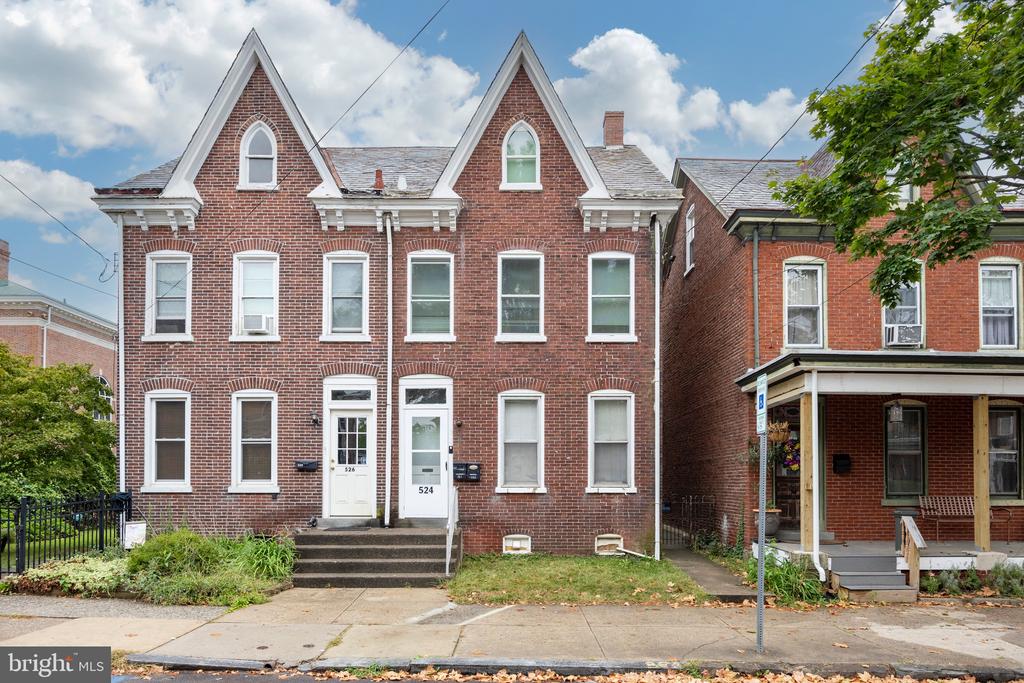 524 N FRANKLIN STREET