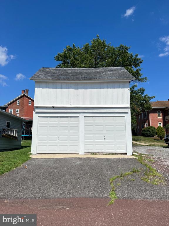 631 MAIN STREET