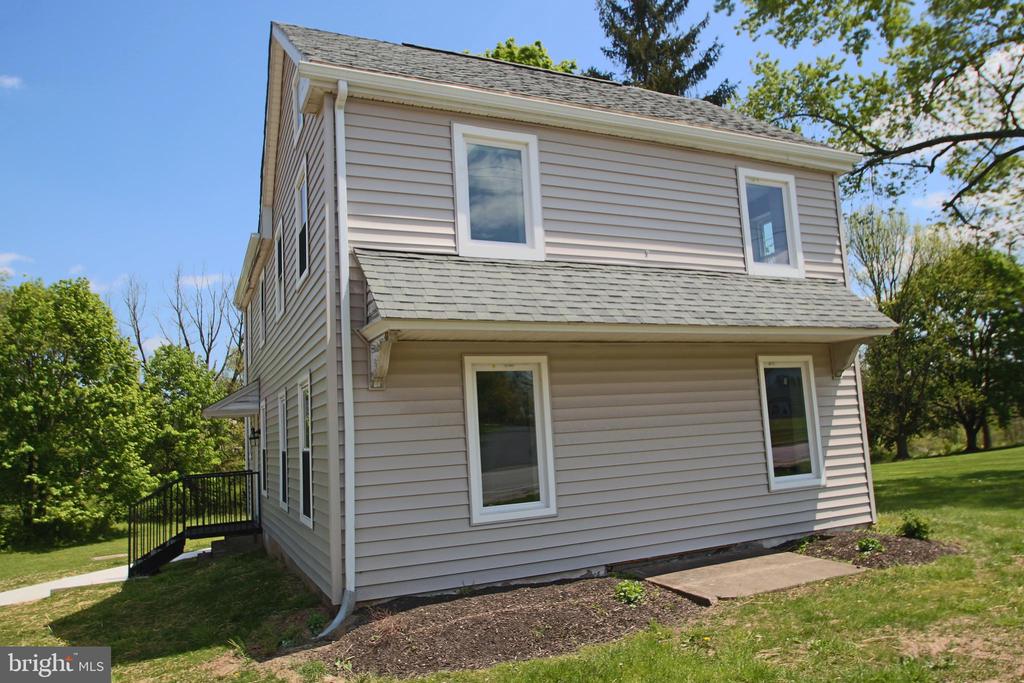 363 MAIN STREET Unit: UNIT A