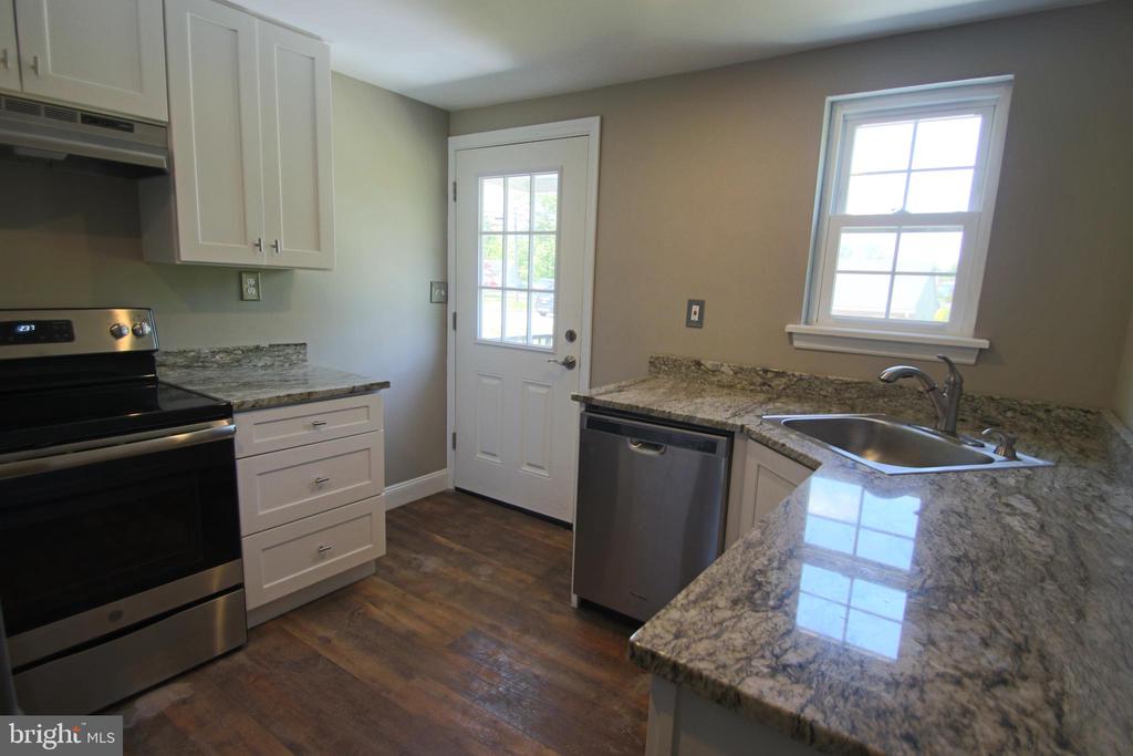 363 MAIN STREET Unit: UNIT A