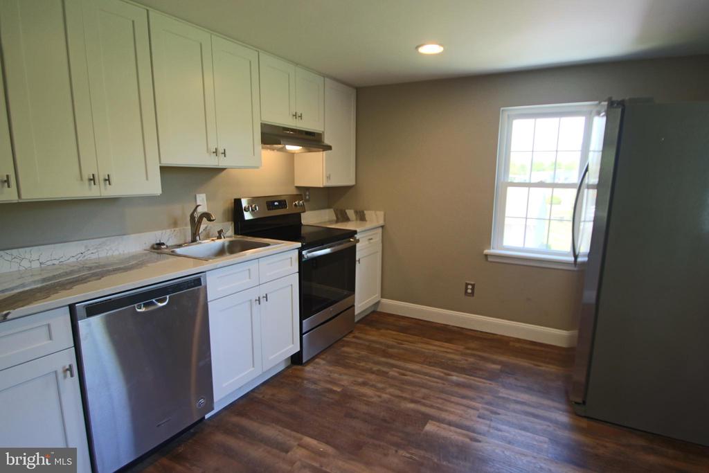 363 MAIN STREET Unit: UNIT A